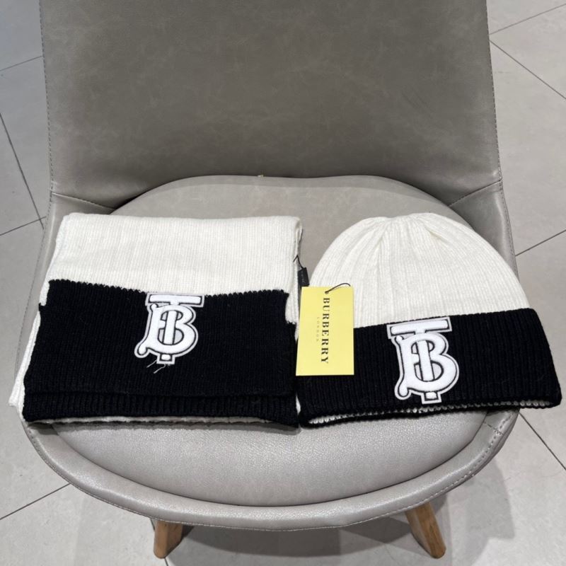 Burberry Caps Scarfs